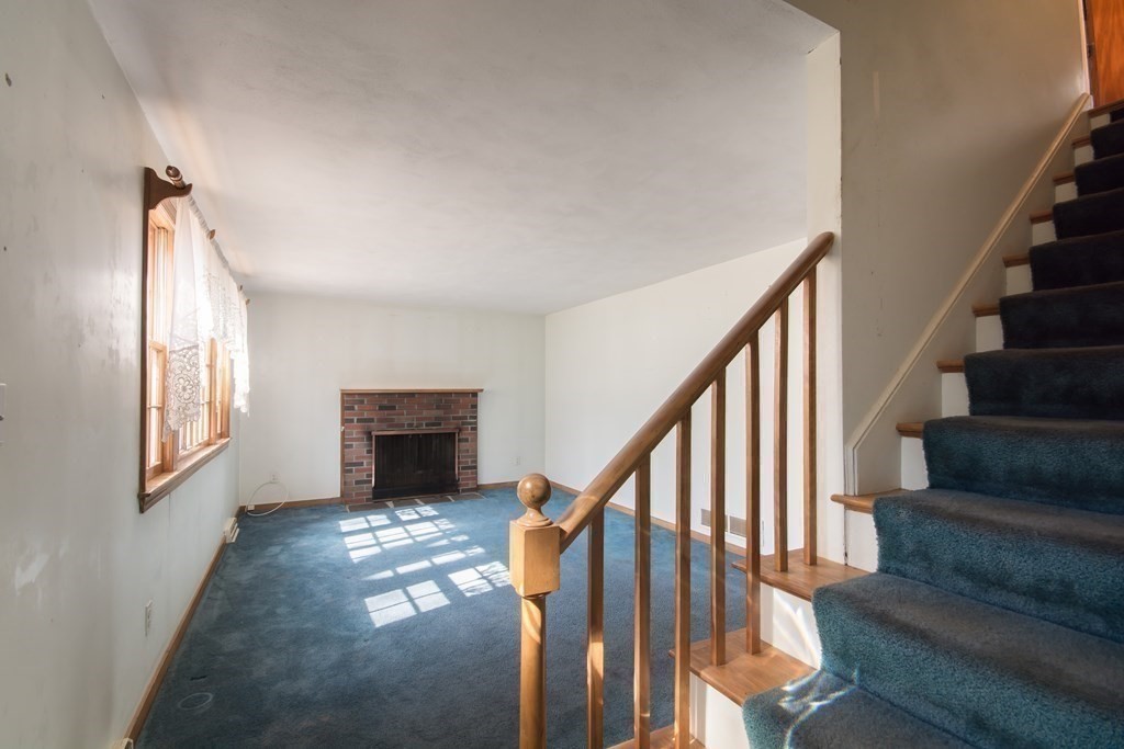 38 Southgate Road Franklin, MA 02038 - Photo 18 of 40 Gallery Image 18