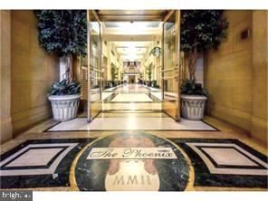 $352,500 | 1600 Arch Street, Unit 907, Philadelphia, PA 19103