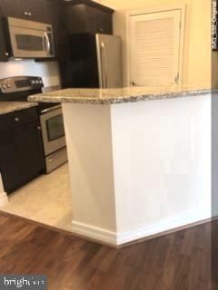 $352,500 | 1600 Arch Street, Unit 907, Philadelphia, PA 19103