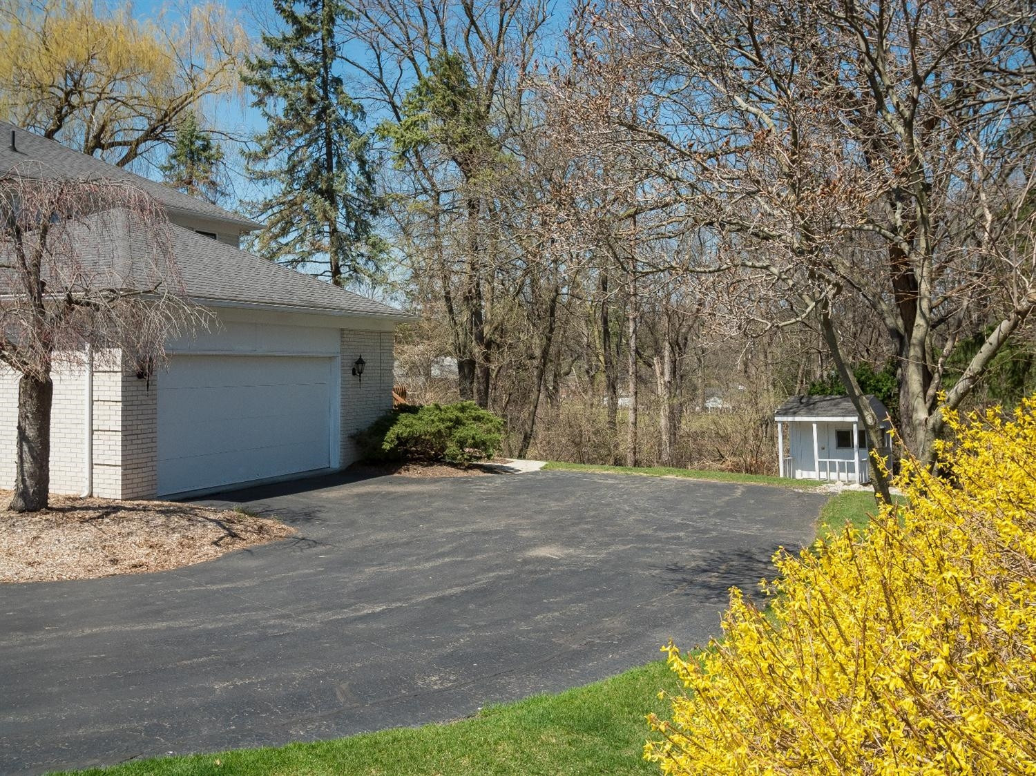 2201 Belmont Road Ann Arbor, MI 48104 - Photo 4 of 10 Photo 4