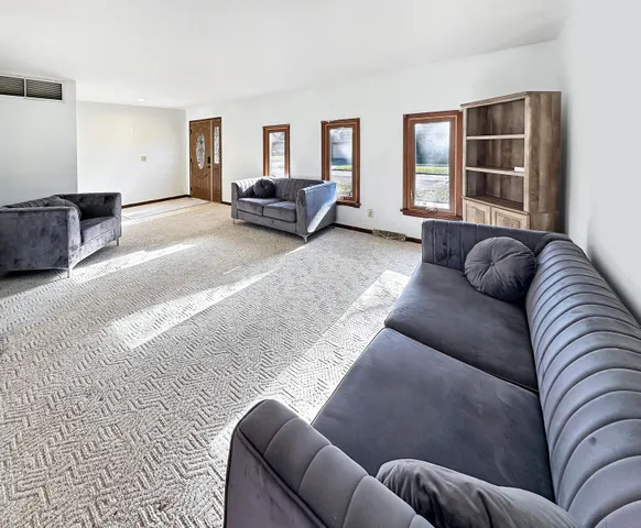 $329,900 | 8019 Hohman Avenue, Munster, IN 46321