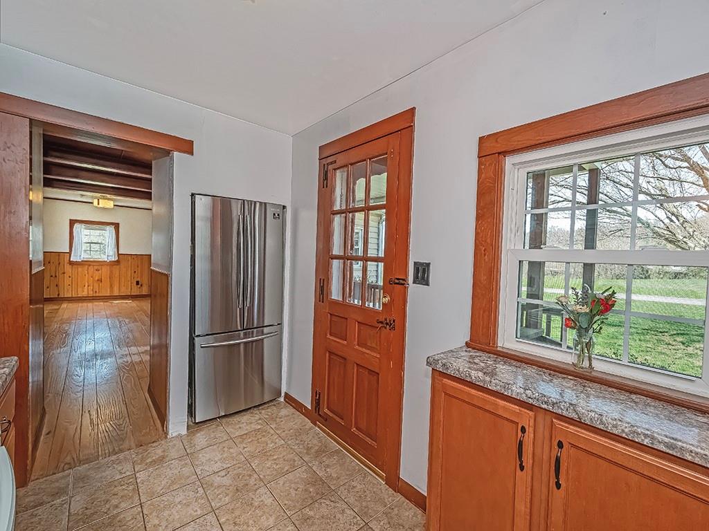 188 Thorn Run Road Butler, PA 16001 - Photo 8 of 25 a kitchen with stainless steel appliances granite countertop a refrigerator and a sink