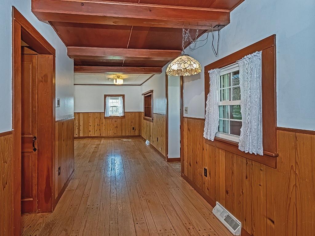 188 Thorn Run Road Butler, PA 16001 - Photo 9 of 25 a view of a interior of the house