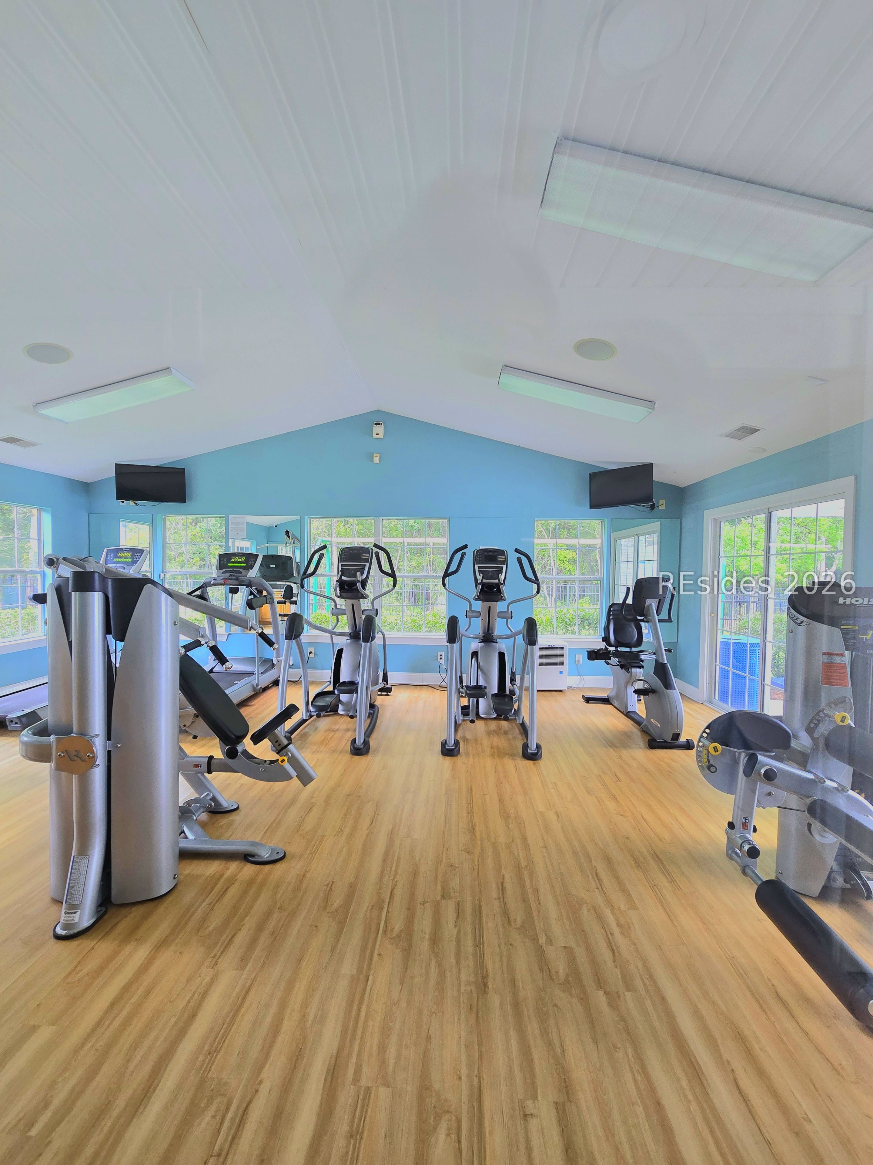 406 Park Side Way Bluffton, SC 29909 - Photo 35 of 39 University Park Gym Community fitness center