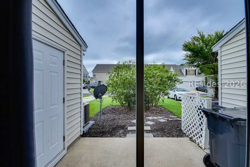 406 Park Side Way Bluffton, SC 29909 - Photo 8 of 39 View of the back patio