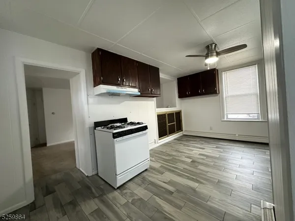 $2,100 | 89 Getty Avenue, Unit 3, Clifton, NJ 07011