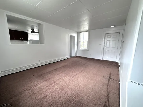 $2,100 | 89 Getty Avenue, Unit 3, Clifton, NJ 07011
