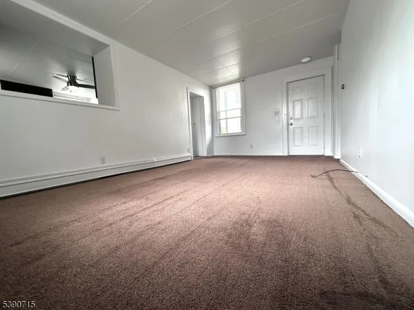$2,100 | 89 Getty Avenue, Unit 3, Clifton, NJ 07011