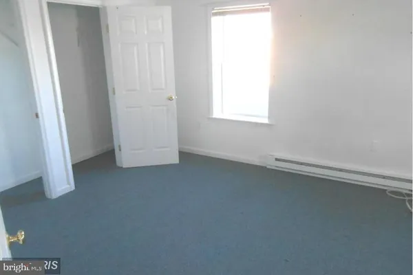 $1,375 | 9460 Williamsport Pike, Falling Waters, WV 25419