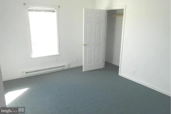 $1,375 | 9460 Williamsport Pike, Falling Waters, WV 25419