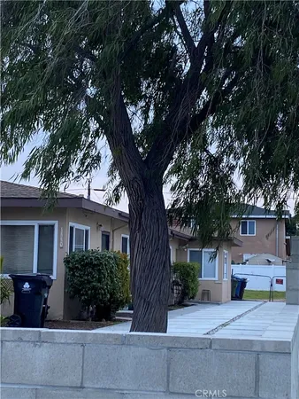 $2,000 | 1440 West 220th Street, Torrance, CA 90501