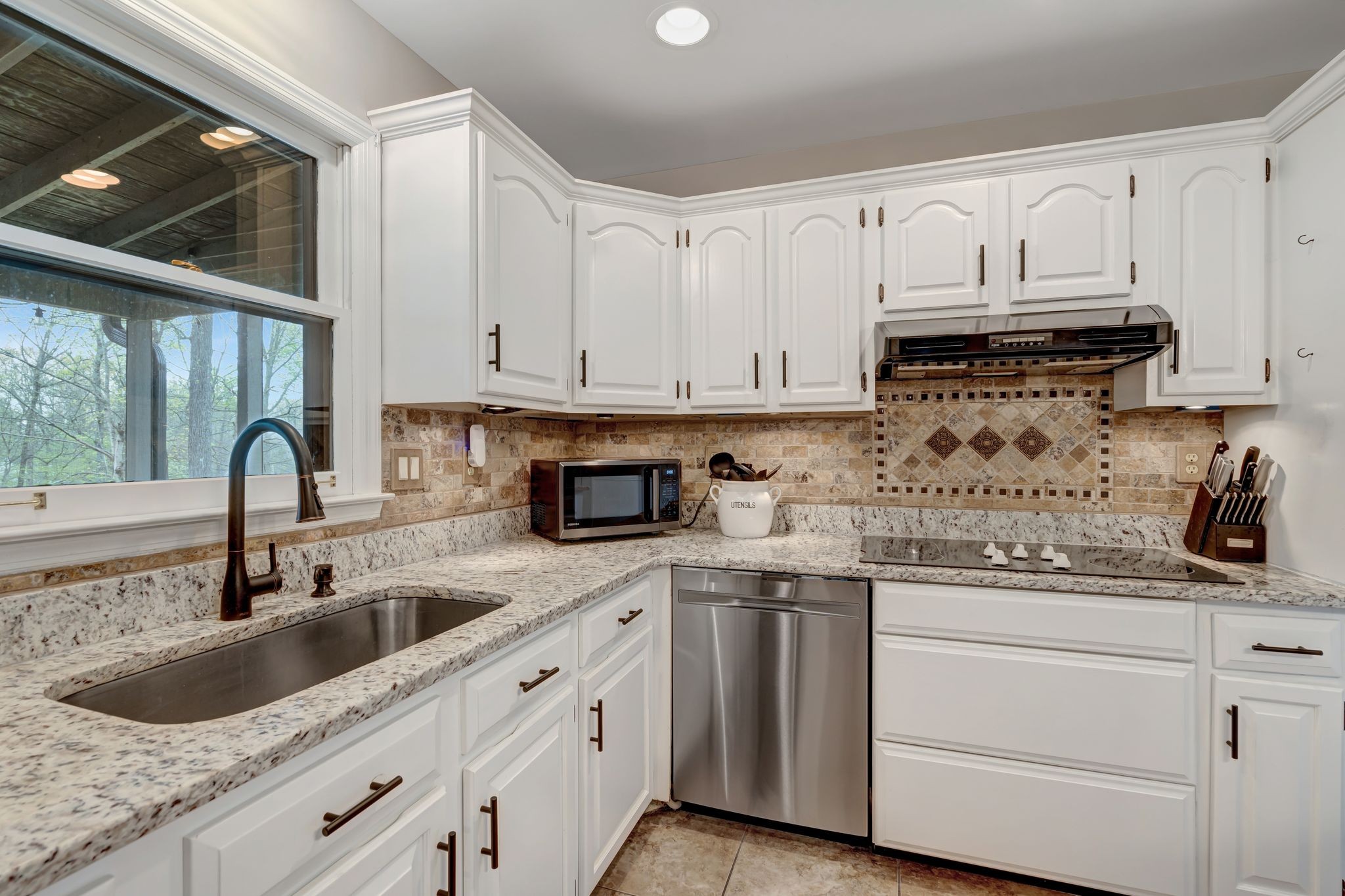 2101 Masters Drive Springfield, TN 37172 - Photo 15 of 52 Gallery Image 15