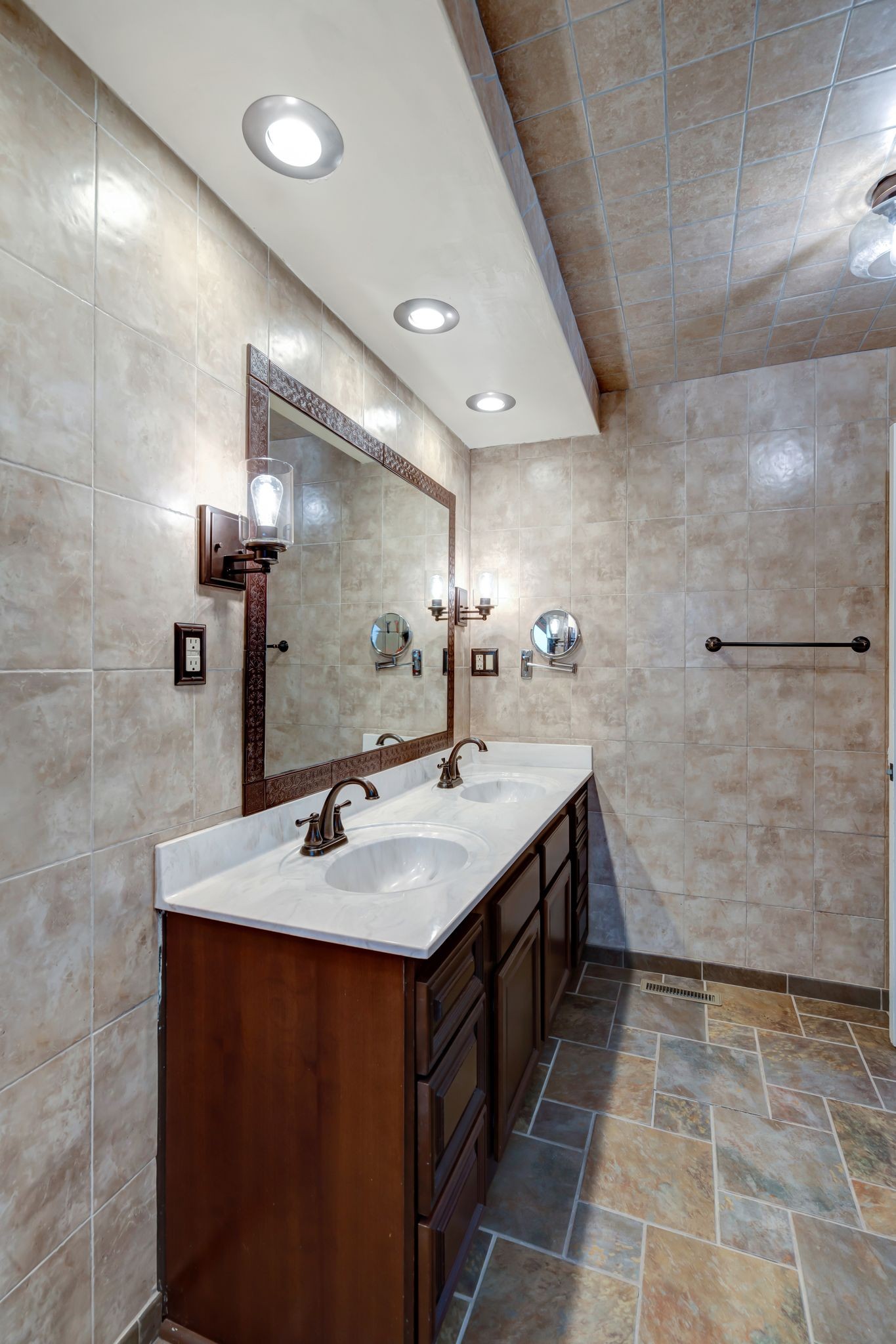 2101 Masters Drive Springfield, TN 37172 - Photo 39 of 52 Gallery Image 39