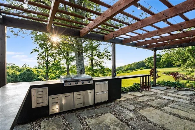 $5,200,000 | 398 Scofield Mountain Road, Winchester, NH 03470