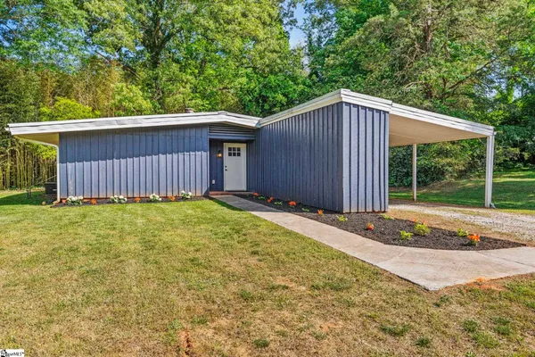 $330,000 | 237 Pendleton Road, Clemson, SC 29631