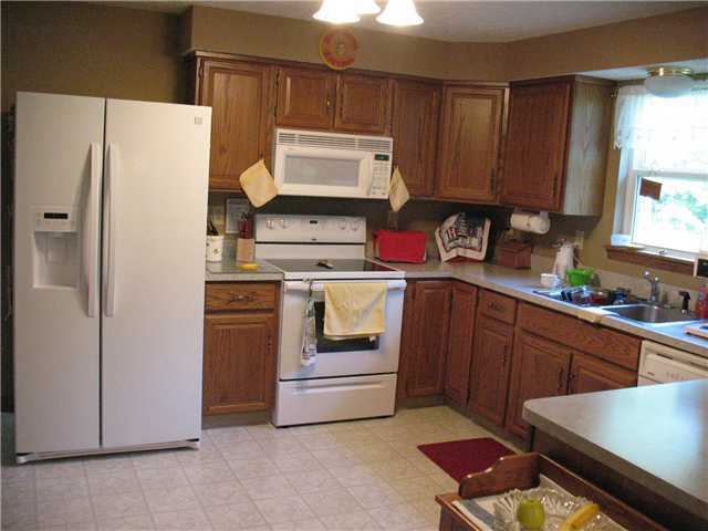 4763 Spring Hill Road Southeast Newark, OH 43056 - Photo 10 of 25