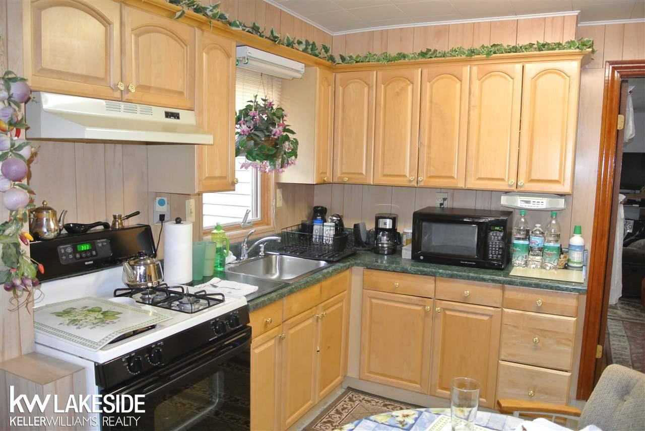 2789 Dearborn Avenue Rochester Hills, MI 48309 - Photo 6 of 14