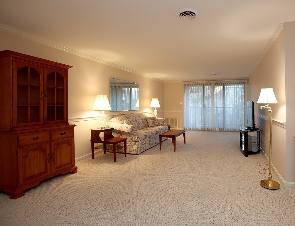 255 North Road, Unit 177 Chelmsford, MA 01824 - Photo 4 of 23 Gallery Image 4