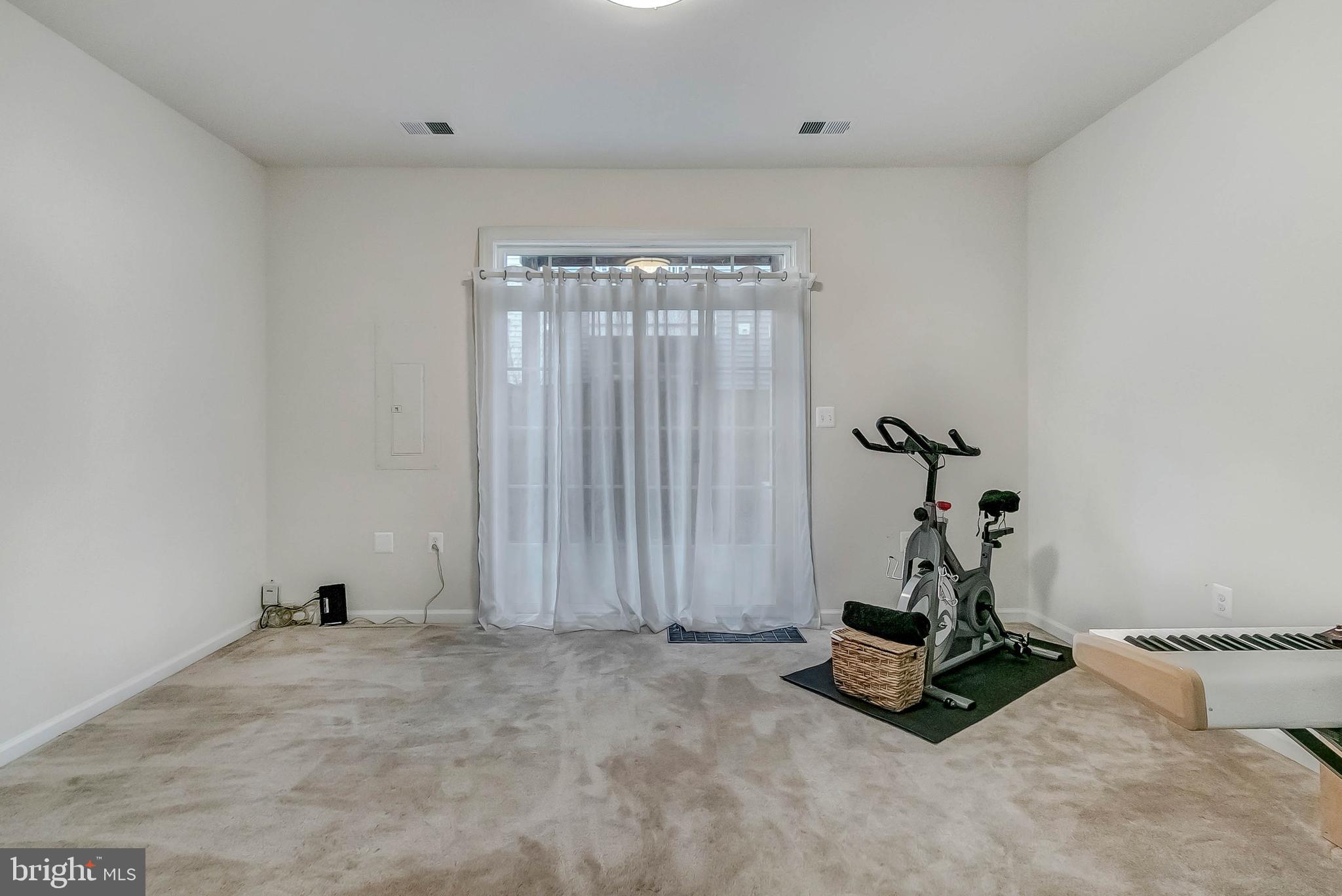 7367 Riding Meadow Way Manassas, VA 20111 - Photo 15 of 42