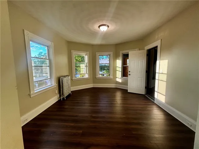 $1,725 | 7 Lancaster Street, Providence, RI 02906