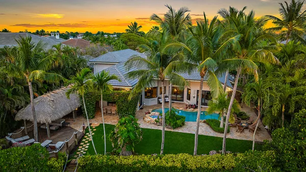 $4,200,000 | 19028 Southeast Windward Island Lane, Jupiter, FL 33458
