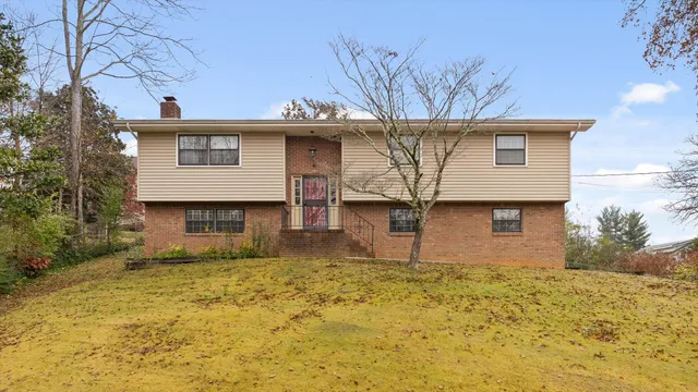 $355,000 | 501 Lancaster Avenue, Chattanooga, TN 37415