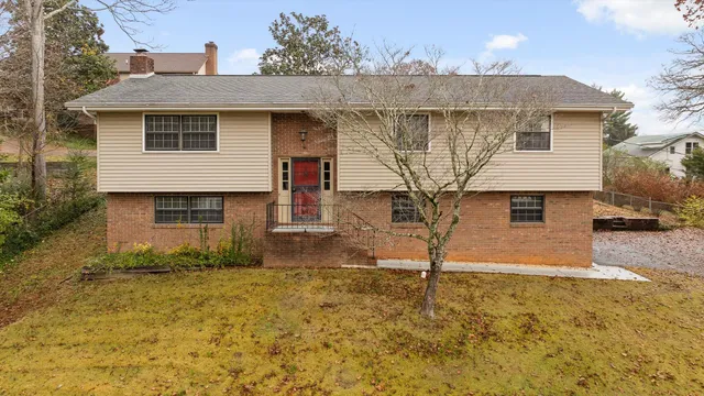 $355,000 | 501 Lancaster Avenue, Chattanooga, TN 37415