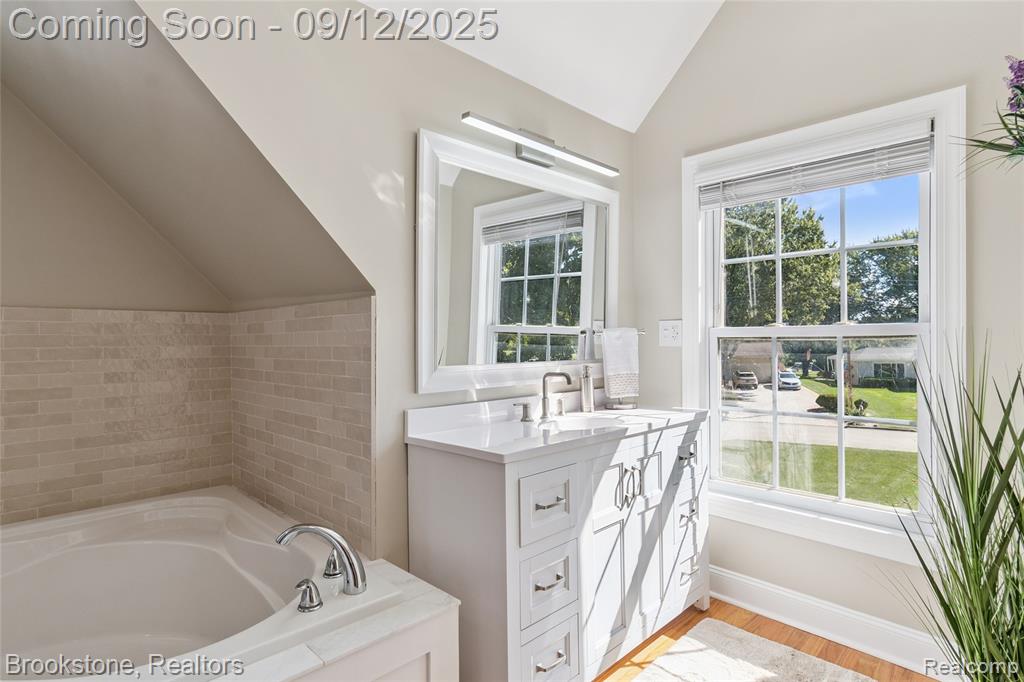 28678 Chatham Road Grosse Ile, MI 48138 - Photo 26 of 60 Gallery Image 26