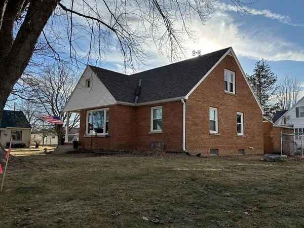 $249,900 | 526 Waubun Avenue, Waupun, WI 53963
