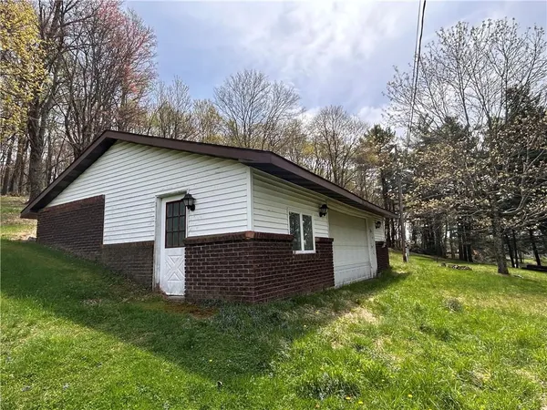 $149,900 | 3940-3953 Groft Road, Home, PA 15747