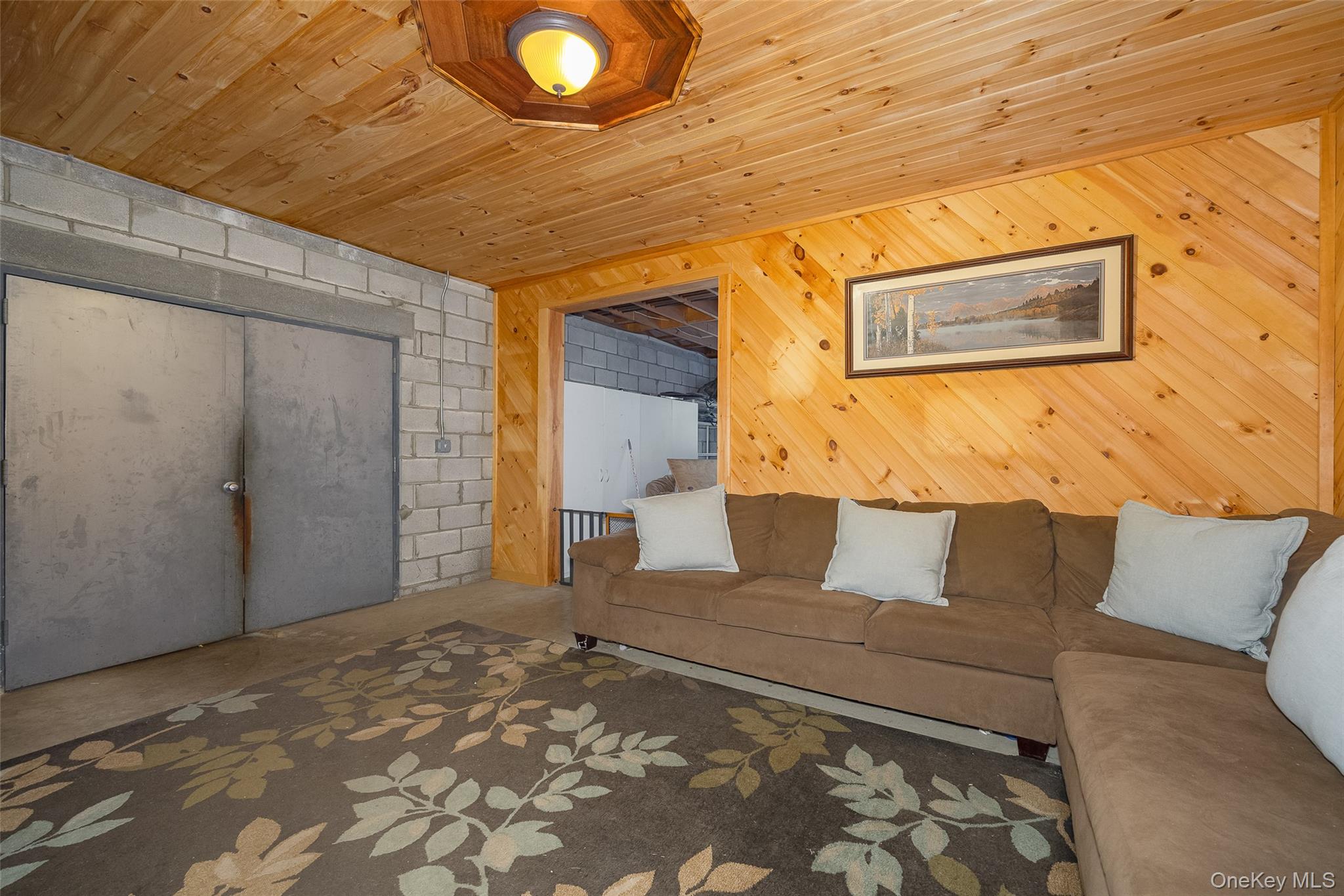 279 Milewood Road Millbrook, NY 12545 - Photo 21 of 33 a view of a living room and bathroom