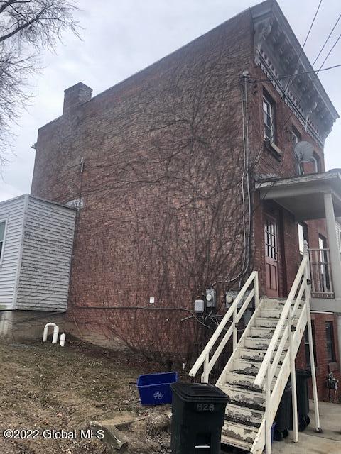 828 2nd Street Rensselaer, NY 12144 - Photo 3 of 13 66698742345__08005FF7-EBA1-4121-B131-229