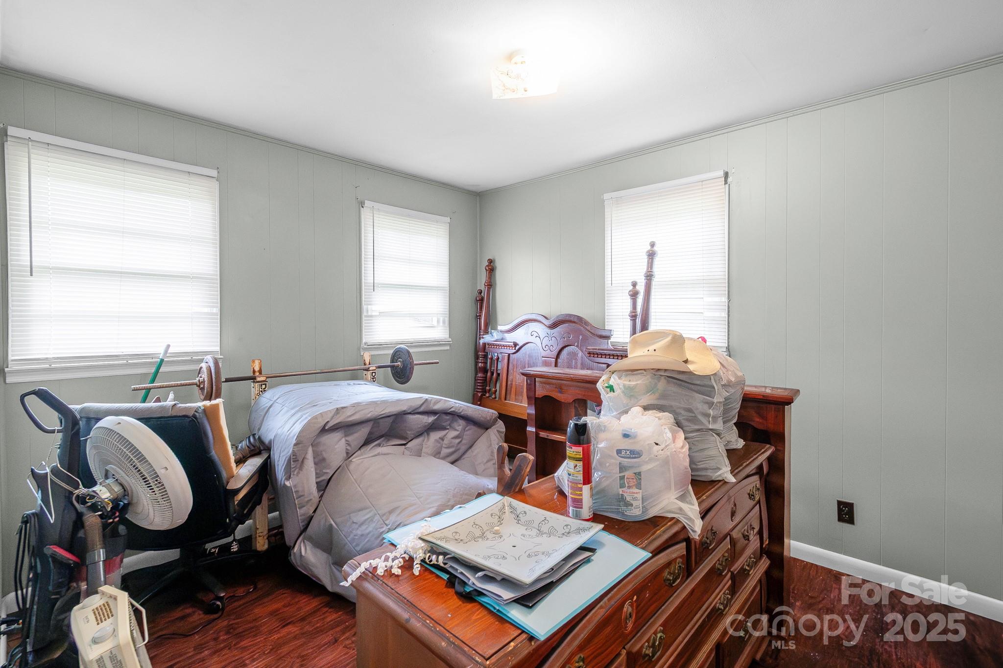 940 West End Road Chester, SC 29706 - Photo 12 of 16 a bed room with furniture and a window