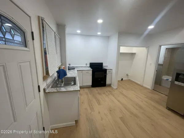 $1,150 | 76 Brook Street, Carbondale, PA 18407