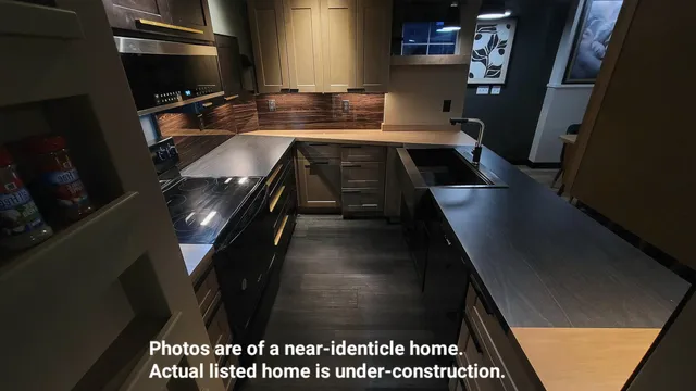 $414,900 | 6901 West Beatrice Court, Milwaukee, WI 53223