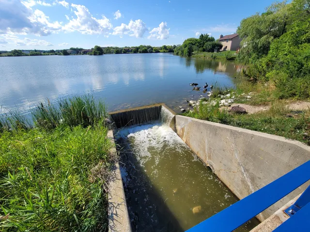 $414,900 | 6901 West Beatrice Court, Milwaukee, WI 53223