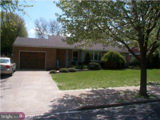 16 Randolph Road Woodbury, NJ 08096 - Photo 1 of 6
