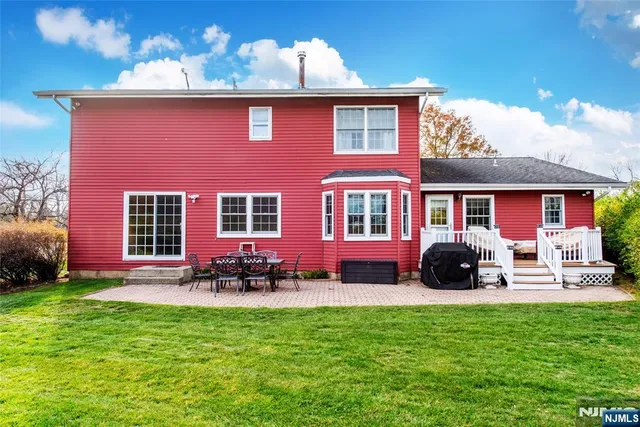 $874,000 | 3 Agawam Drive, Wayne, NJ 07470