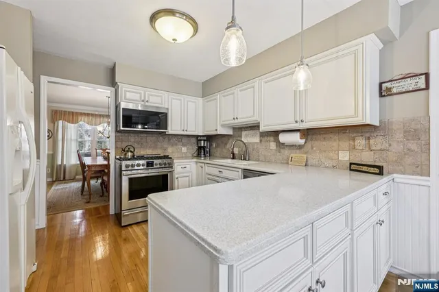 $874,000 | 3 Agawam Drive, Wayne, NJ 07470