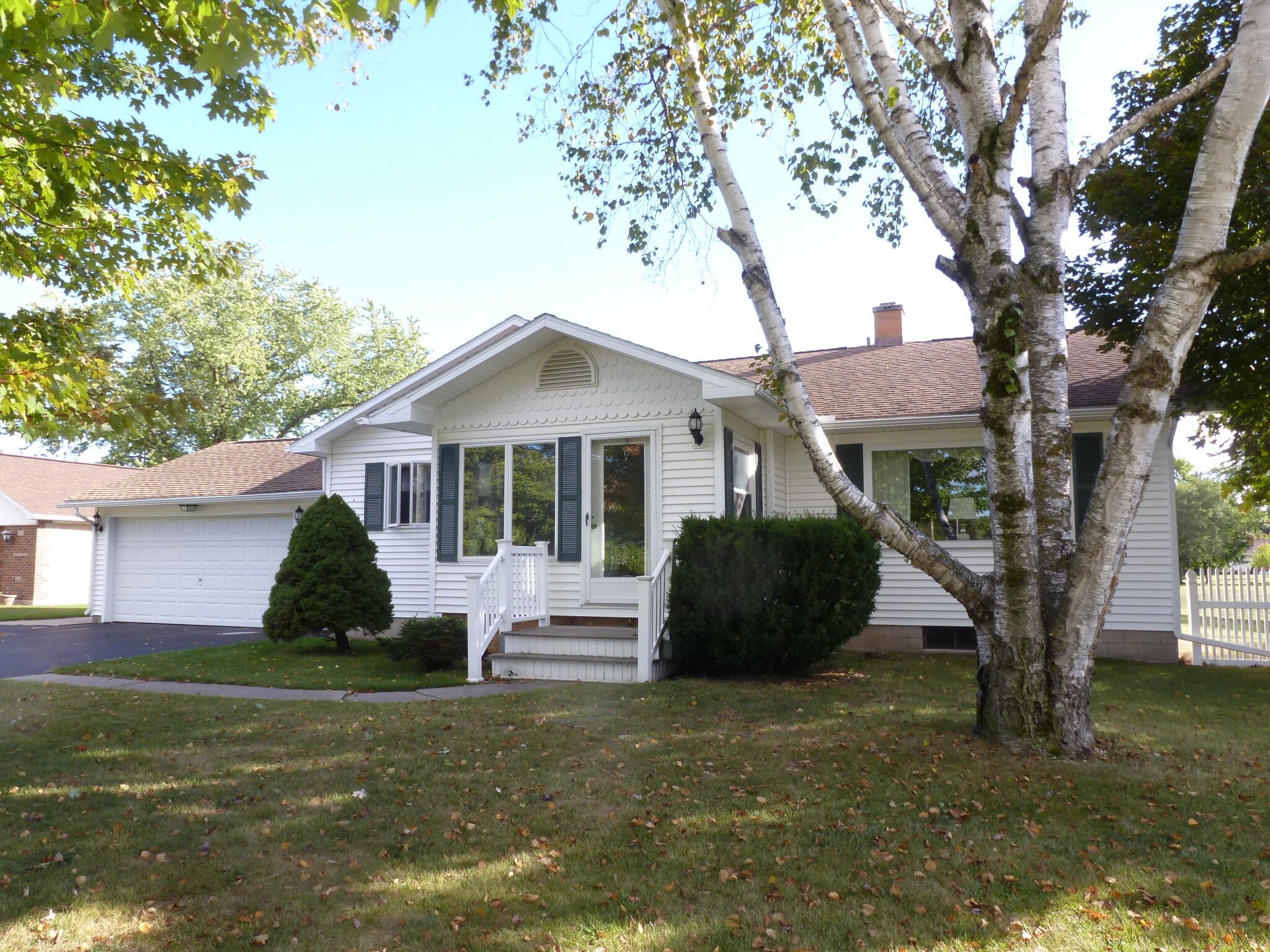 1312 Golf Course Road Alpena, MI 49707 - Photo 1 of 18 Gallery Image 1