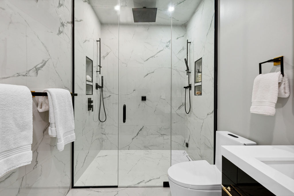 2024 West Irving Park Road, Unit 203 Chicago, IL 60618 - Photo 14 of 16