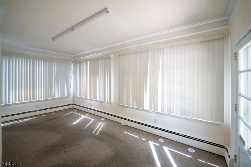 192 Lincoln Road Phillipsburg, NJ 08865 - Photo 20 of 50 a view of an empty room with a window