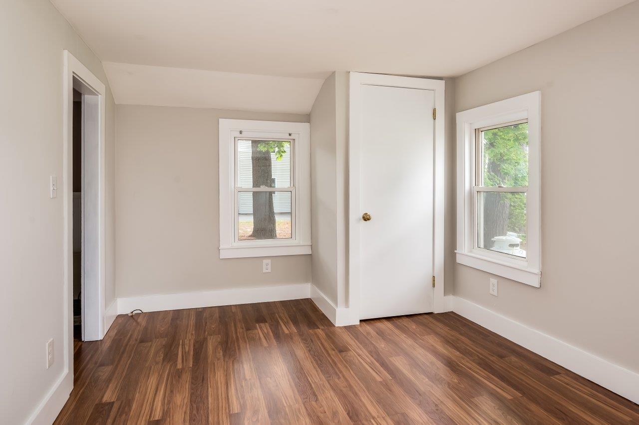 348 Dover Point Road Dover, NH 03820 - Photo 14 of 28