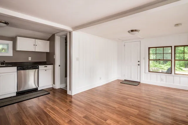 $445,000 | 348 Dover Point Road, Dover, NH 03820