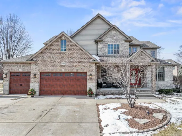 $650,000 | 21002 Kenmare Drive, Shorewood, IL 60404
