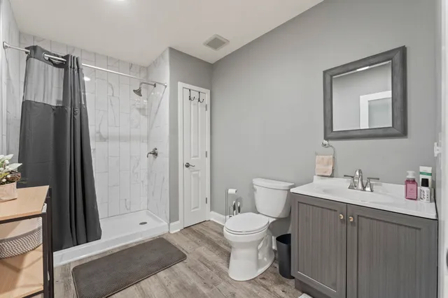 $650,000 | 21002 Kenmare Drive, Shorewood, IL 60404