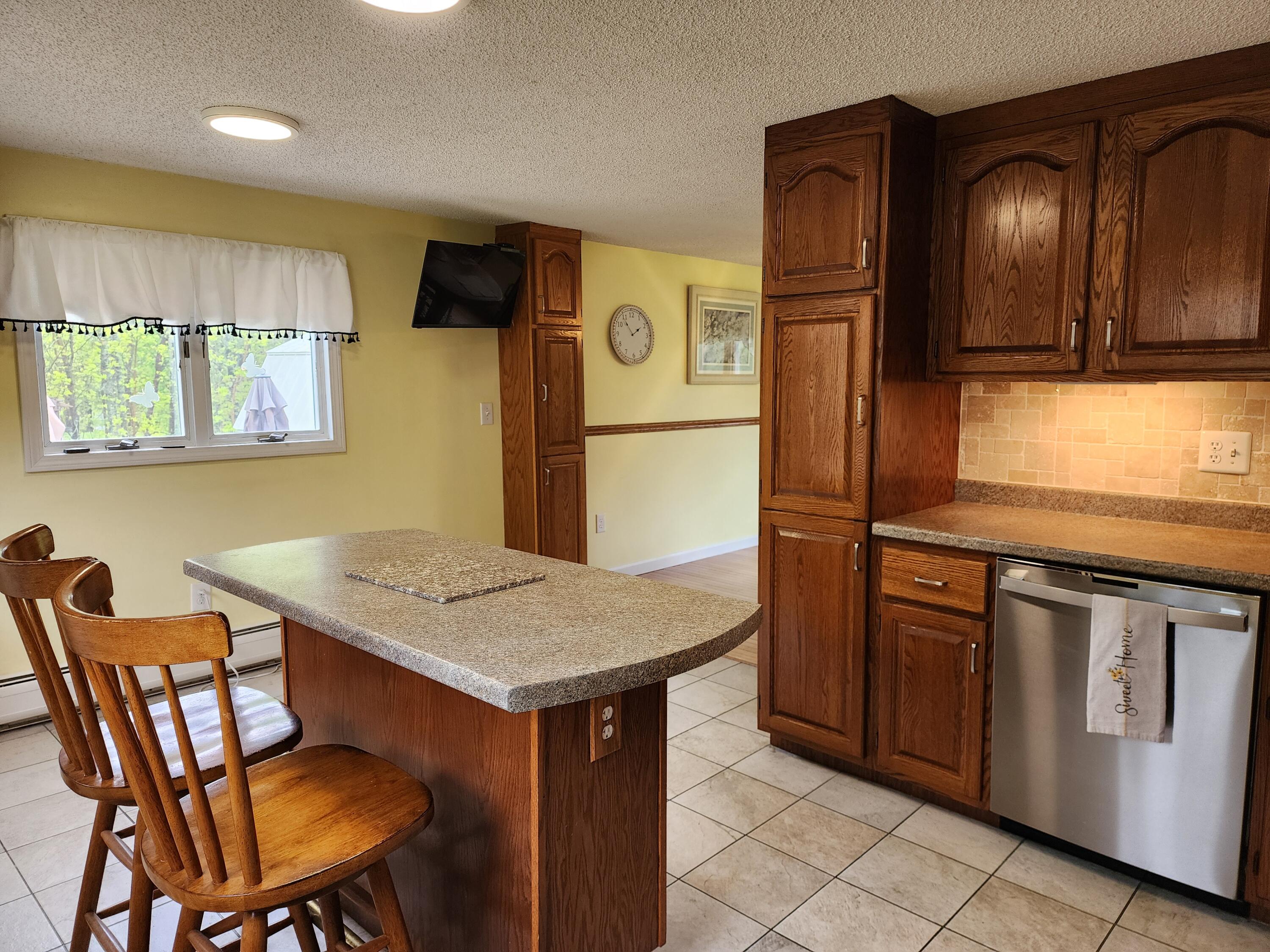 136 Hallowell Road Augusta, ME 04330 - Photo 6 of 57 Kitchen 4