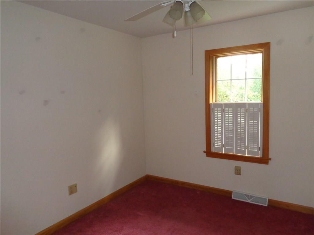 1047 Springfield Road Mercer, PA 16127 - Photo 9 of 25 bedroom number 2