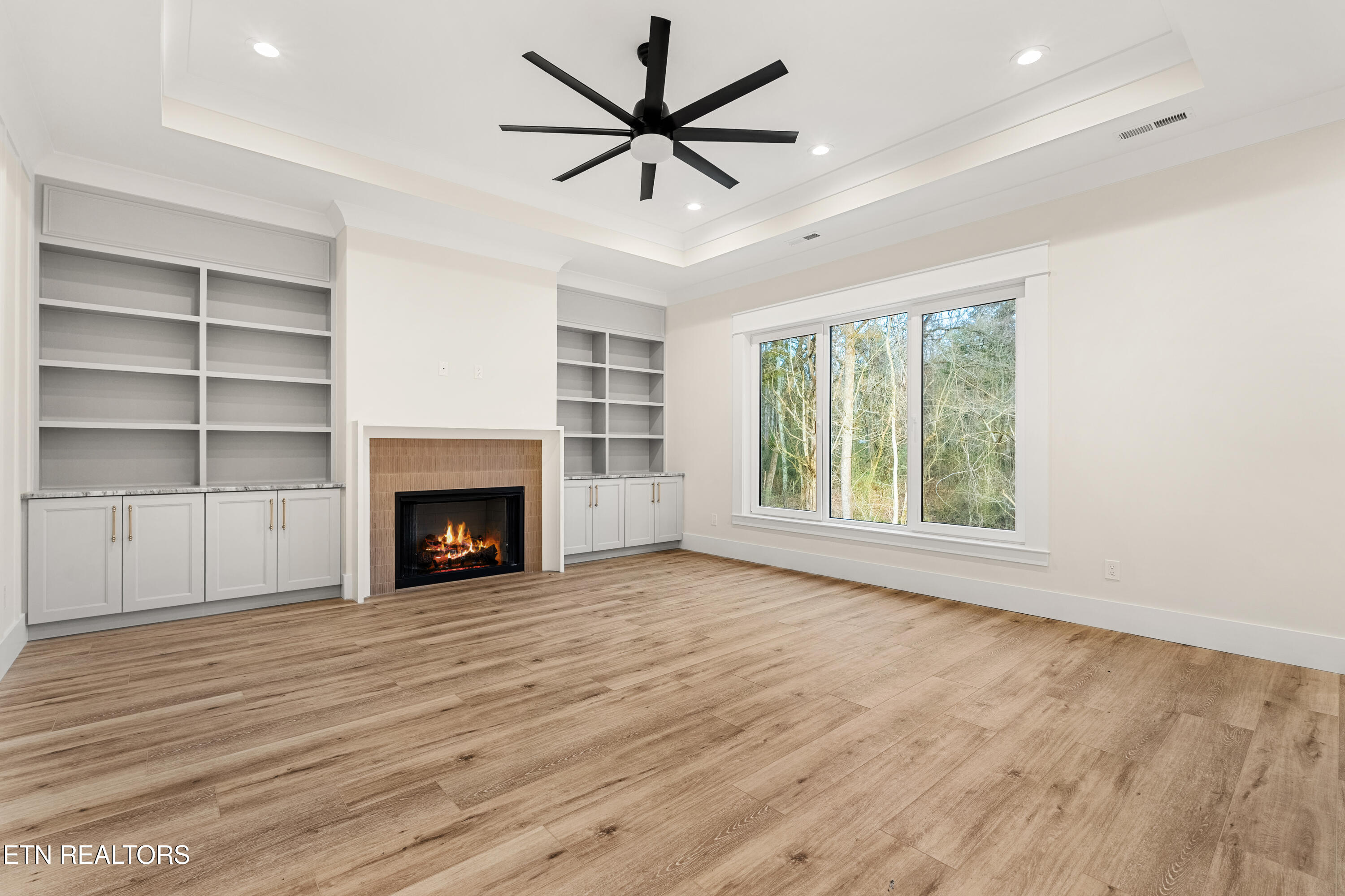 212 Cheeyo Way Loudon, TN 37774 - Photo 14 of 44 Great Room