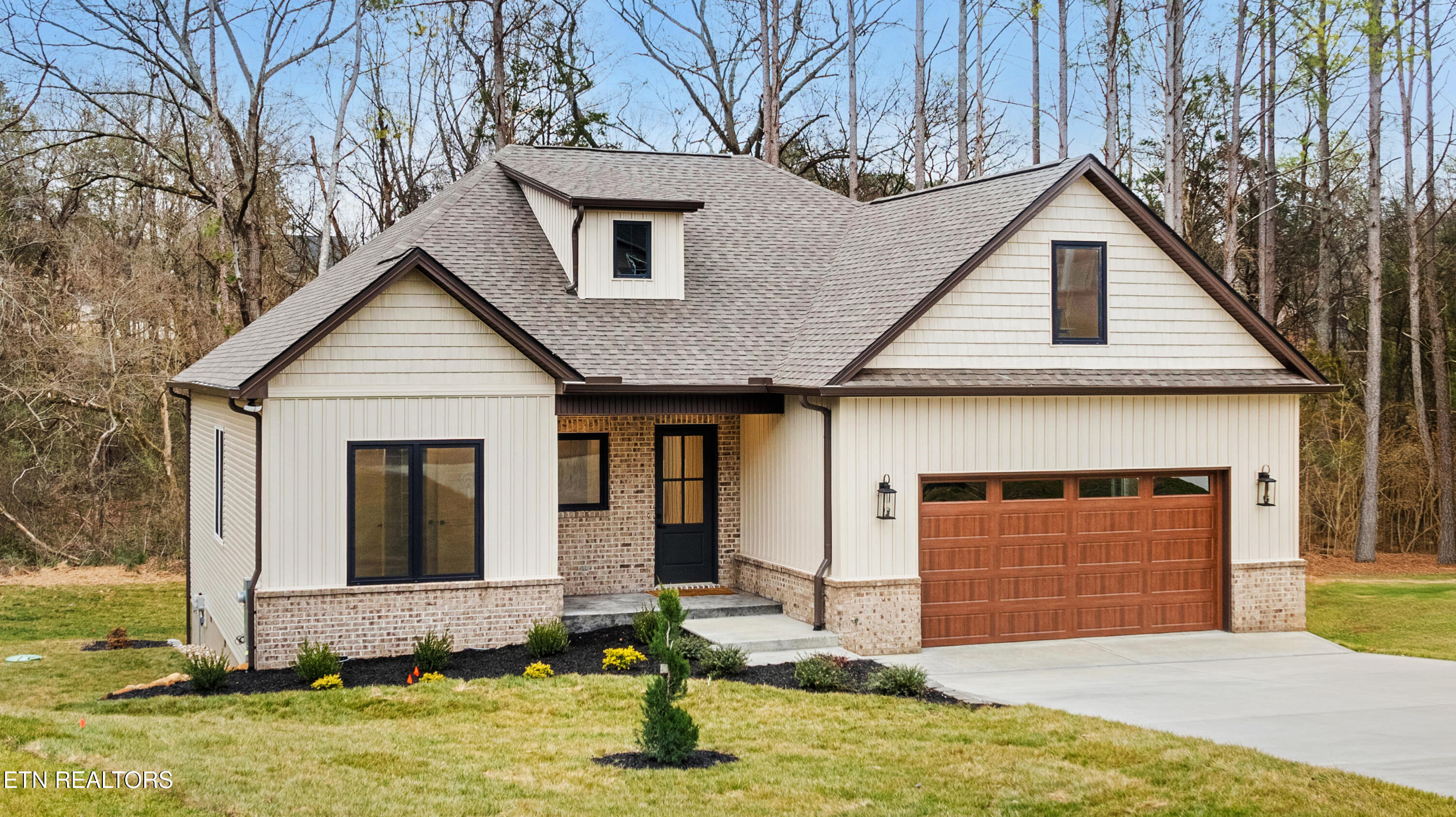 212 Cheeyo Way Loudon, TN 37774 - Photo 43 of 44 Welcome Home!